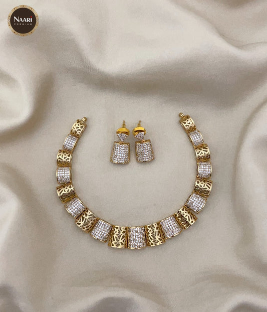 Ad stone Gold Elegance necklace Set