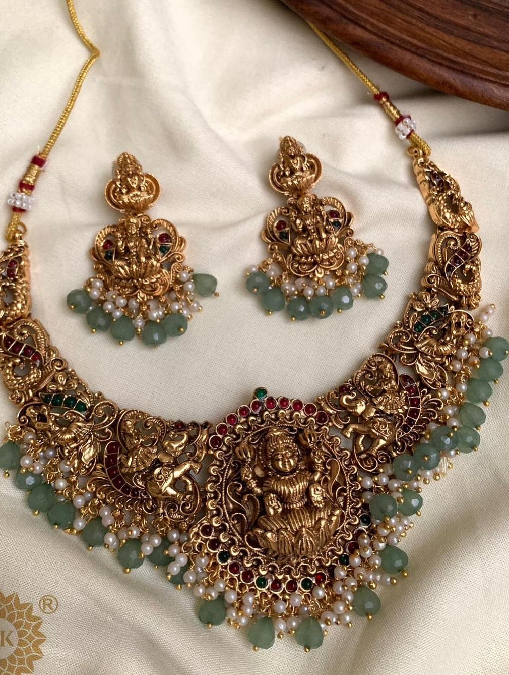 Premium Nagas Lakshmi necklace set