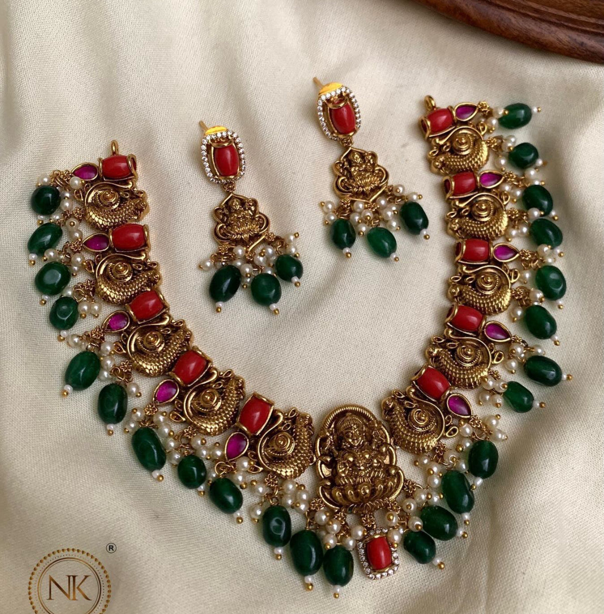 Premium antique finish coral necklace