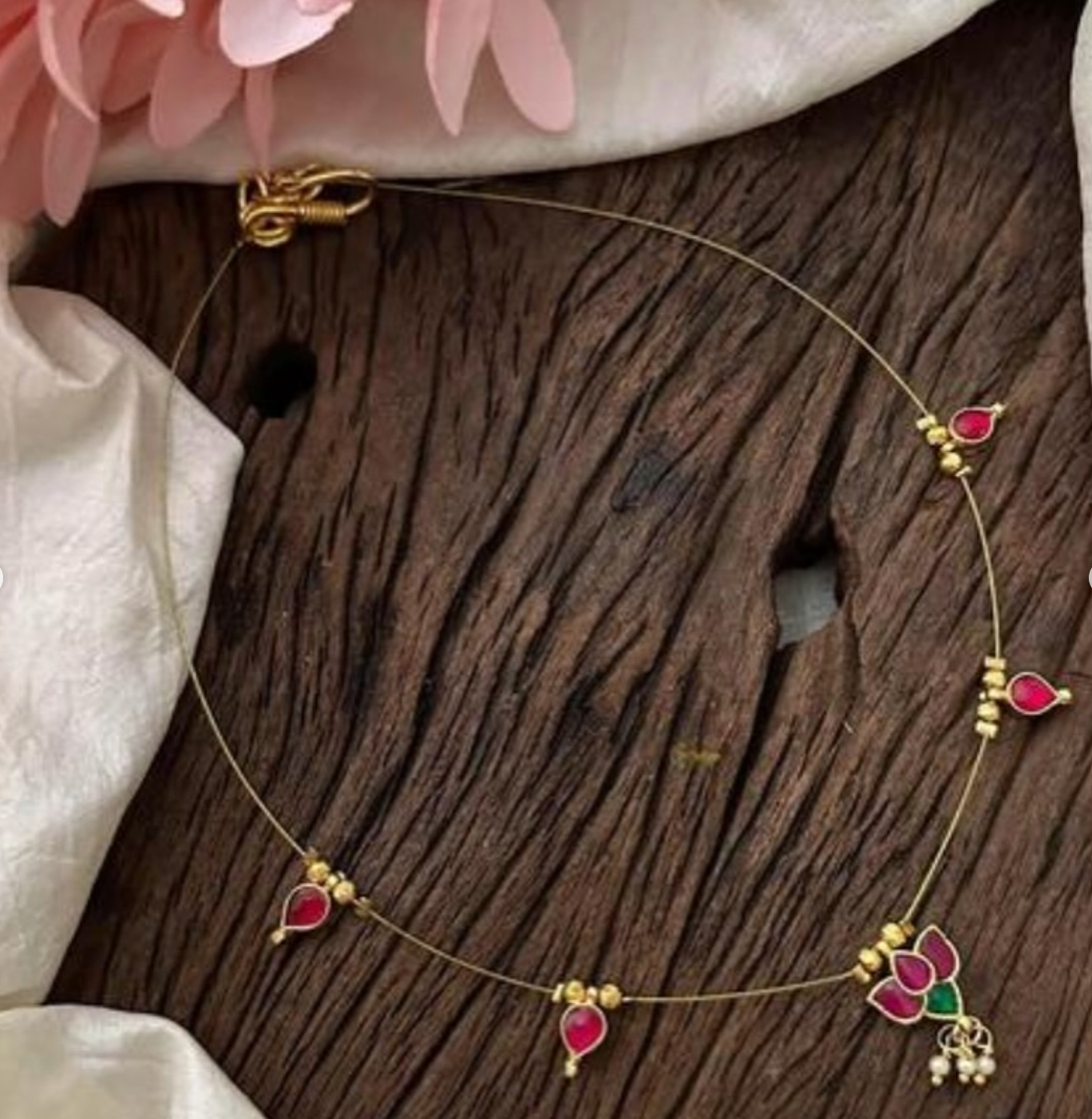 Invisible lotus necklace Blue|Red