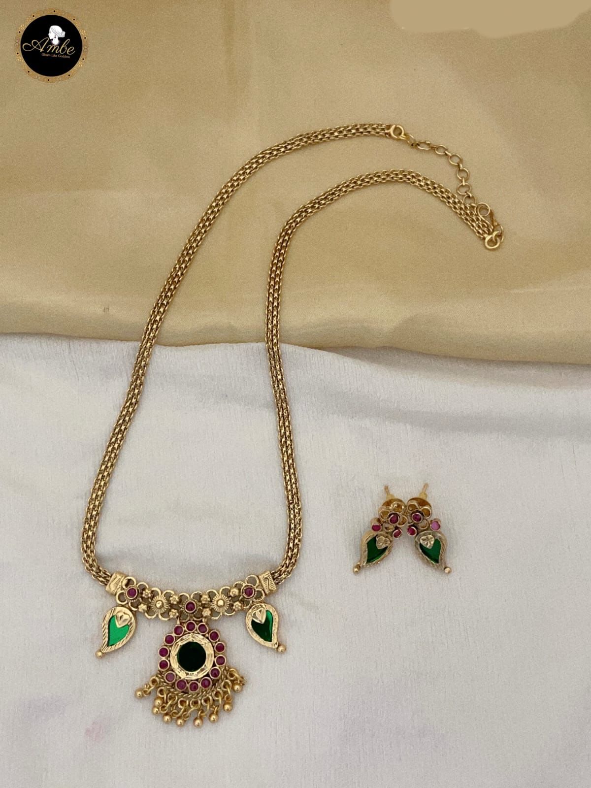Exquisite Gold finish Kerala Jewelry Set | Traditional Gold Necklace for Brides