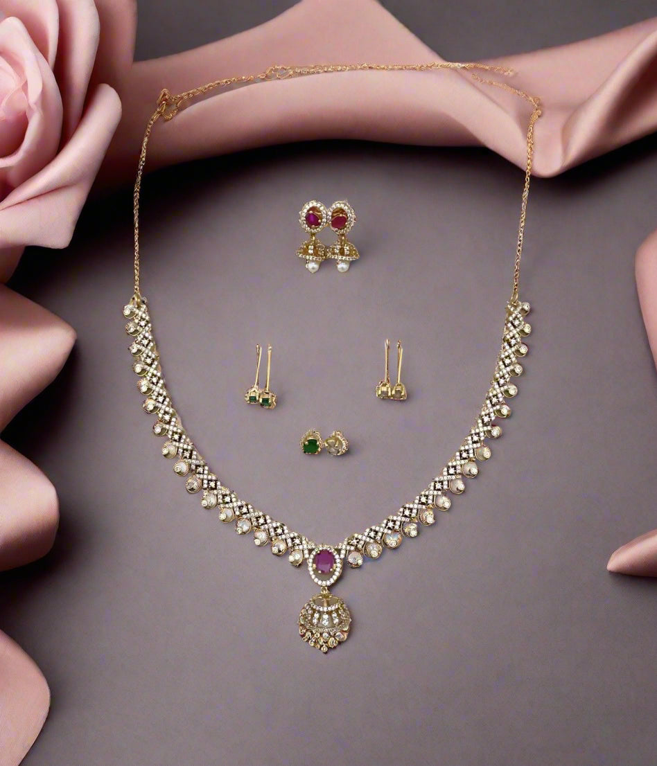 Premium diamond finish necklace - color customisable
