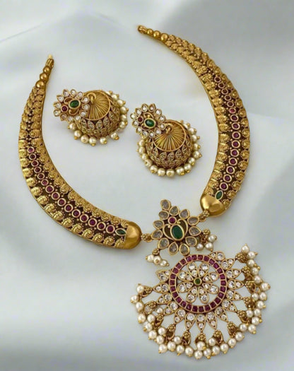 Antique Kemp Temple Necklace Set – South Indian Bridal Jewelry with Pearls