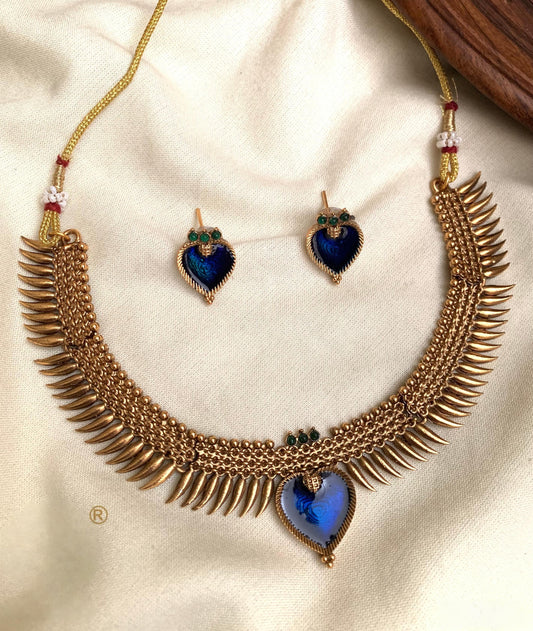 Premium pichipoo gold like necklace