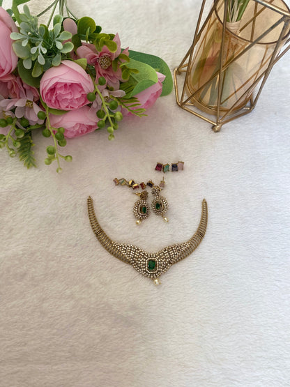 Premium diamond stylish necklace - color customisable