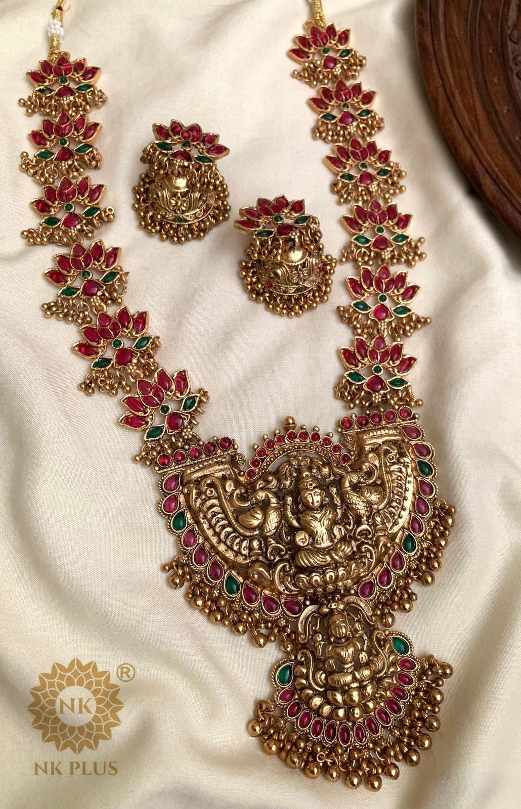 Premium kemp stone lotus Lakshmi haram
