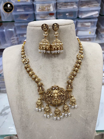 Premium lalshmi Pearl droppings haram