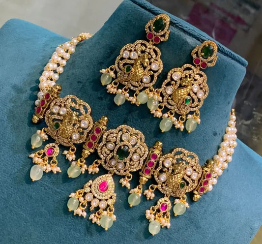 Luxury Pearl polki -engraved with diamond emerald