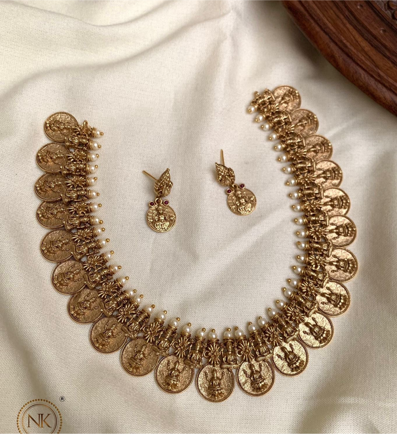 Premium 1gm gold finish Lakshmi kaasu necklace