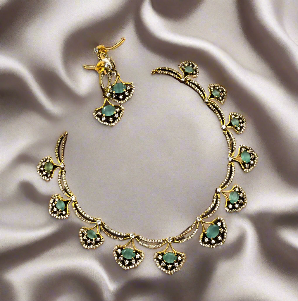 Premium victorian sea blue celebrity necklace