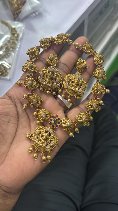 Premium kemp stone gold look alike necklace