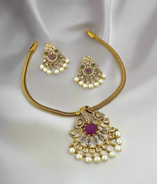 Premium gold finish Peacock atigai