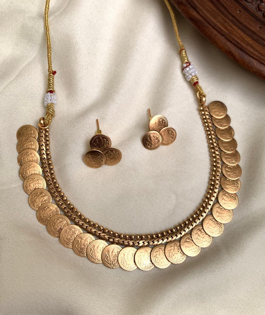 Simple kaasu necklace