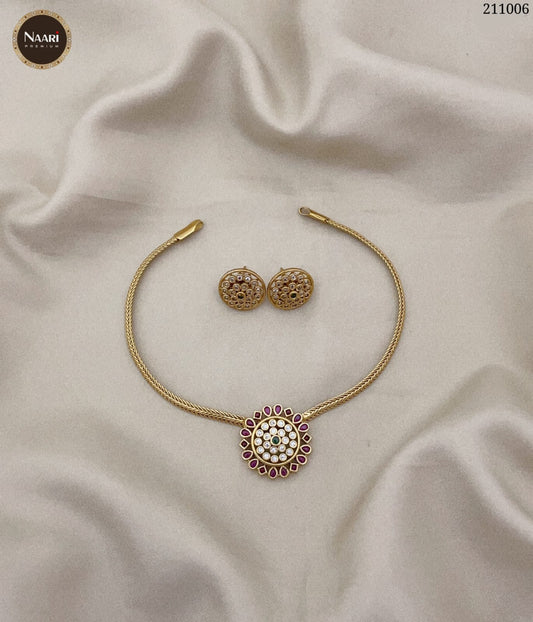 Premium gold finish kemp stones atigai