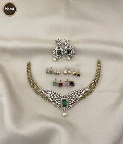 Premium diamond stylish necklace - color customisable